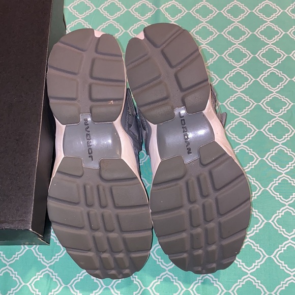 Jordan Trunner LX. - Picture 8 of 10